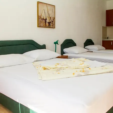 Apartment Galija *